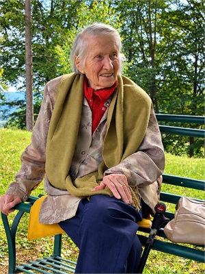 ADELINA DESTEFANIS