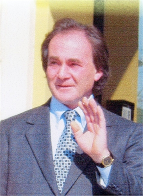 Mario Capece