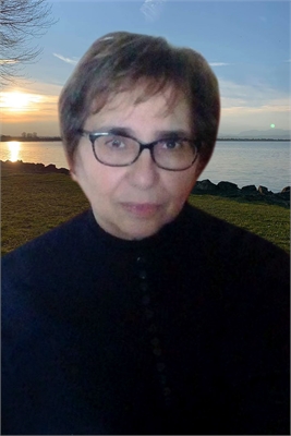 Cosima De Luca