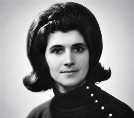 CARLA MARIA CACCIA