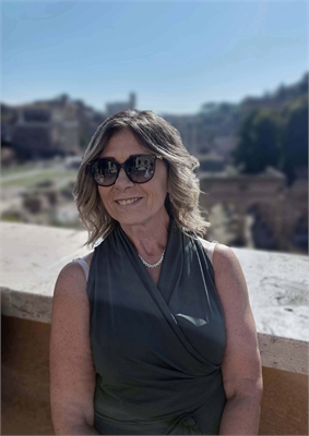 LAURA BROGGIO