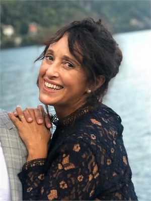 AMPARO GONZALEZ ZANON