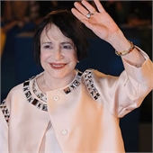Adriana Asti